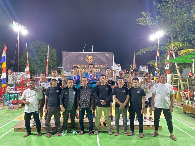 
 Foto bersama penutupan Buncit Raya Cup (gambar memiliki hak cipta)