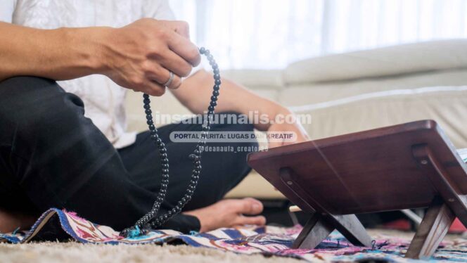 
 7 Manfaat Dzikir Pagi Hari untuk Hidup Lebih Berkah